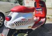 Wunderschöne Vespa ET4 125 zu verkaufen