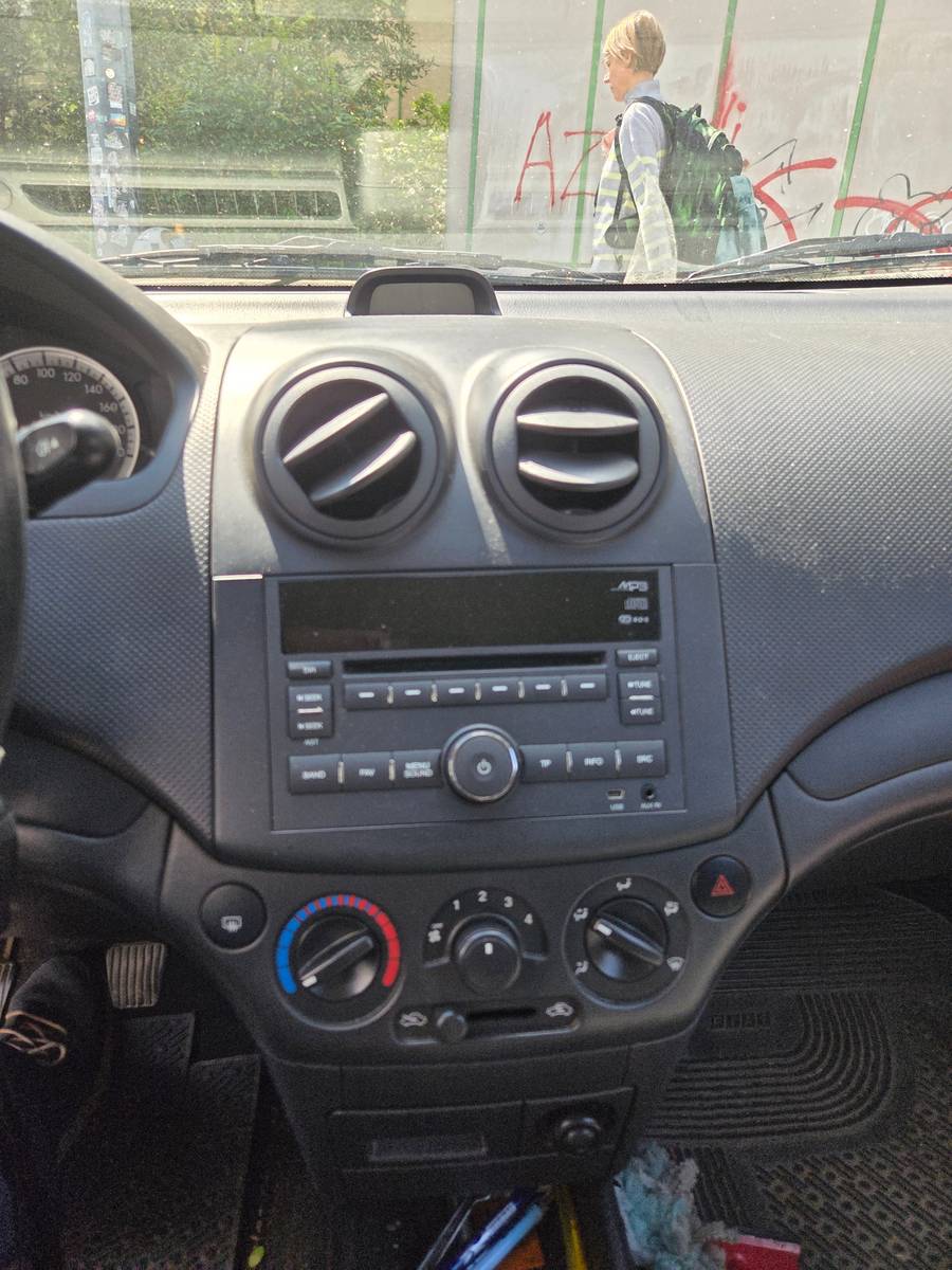 Chevrolet Aveo 1,2 Klein-/ Kompaktwagen
