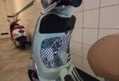 Vespa Primavera Batik 1 Jahr alt